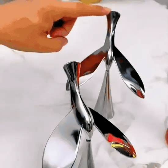 Sway™ Bird Bottle Opener – Creative Balancing Desk Ornament